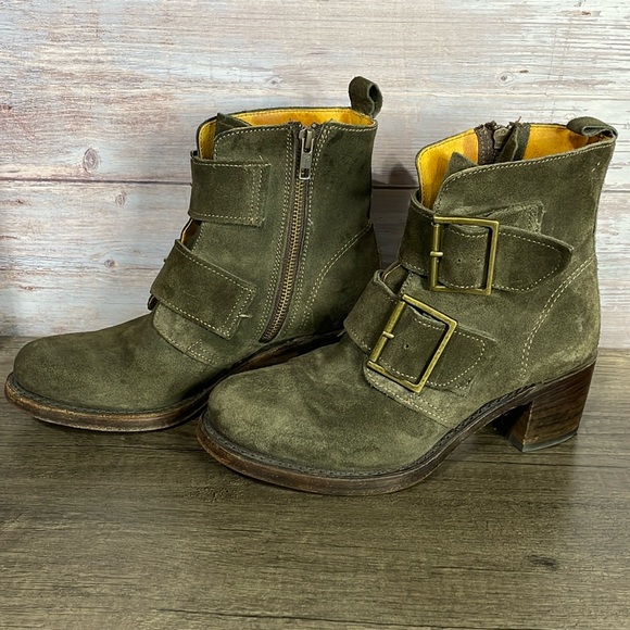 Frye Shoes - Frye Sabrina Double Buckle Bootie.